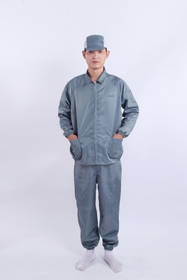 Anti-Static Notched Collar Separates Top Pants Cleanroom Approved For Controlled Environments In White / Blue / Pink / Black